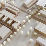 Nahaufnahme des Holzmodells einer Raumplanung