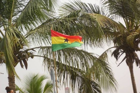 Die Nationalflagge von Ghana. (Foto: Robin Lange)